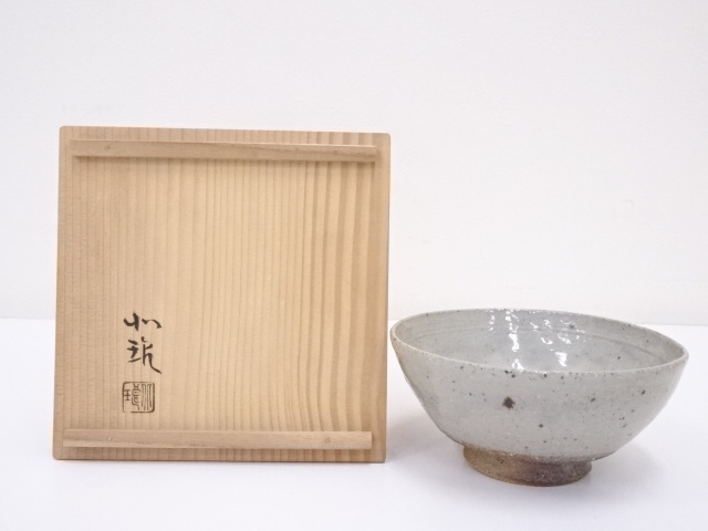 北郎造　朝鮮風白地茶碗